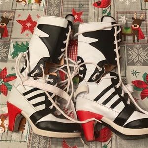 Harley Quinn boots